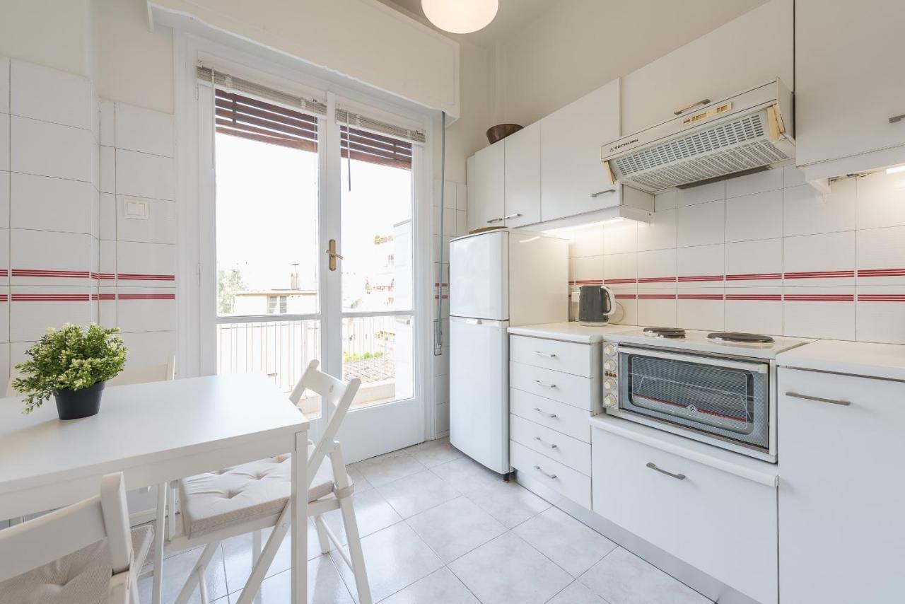 Cozy And Fresh Apt Close To Metro Atenas Exterior foto