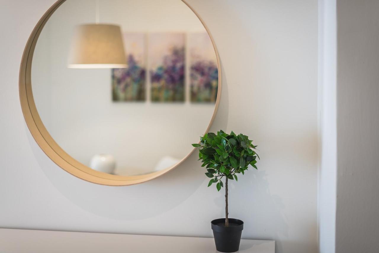 Cozy And Fresh Apt Close To Metro Atenas Exterior foto